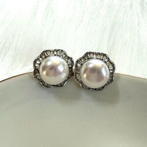 Freshwater Pearl Stud Earrings